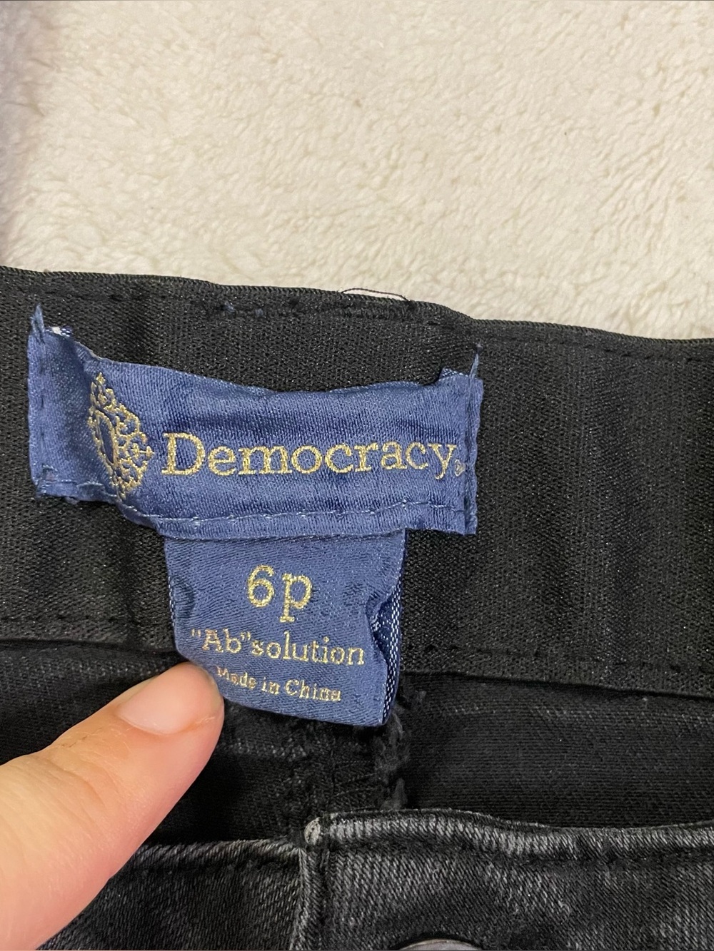 Democracy Jeans Black Straight Leg Jeans size 6P - Picture 4 of 15